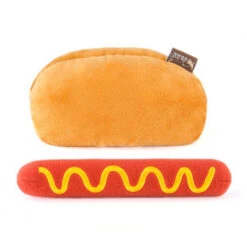P.L.A.Y. Pet American Classic Pluche - Hot Dog -Beeztys Zone play pet american classic pluche hot dog 145514 0500 none